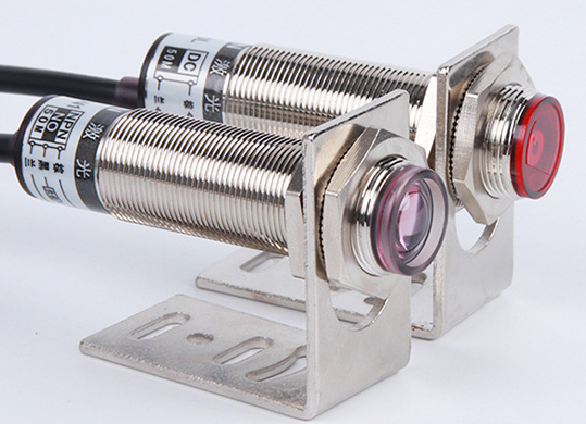 光電開關(guān)的應(yīng)用實(shí)例有哪些?