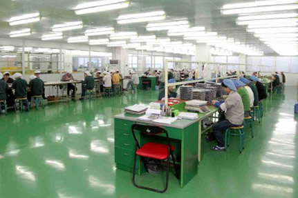 輕觸開關包裝生產.jpg 輕觸開關包裝生產.jpg